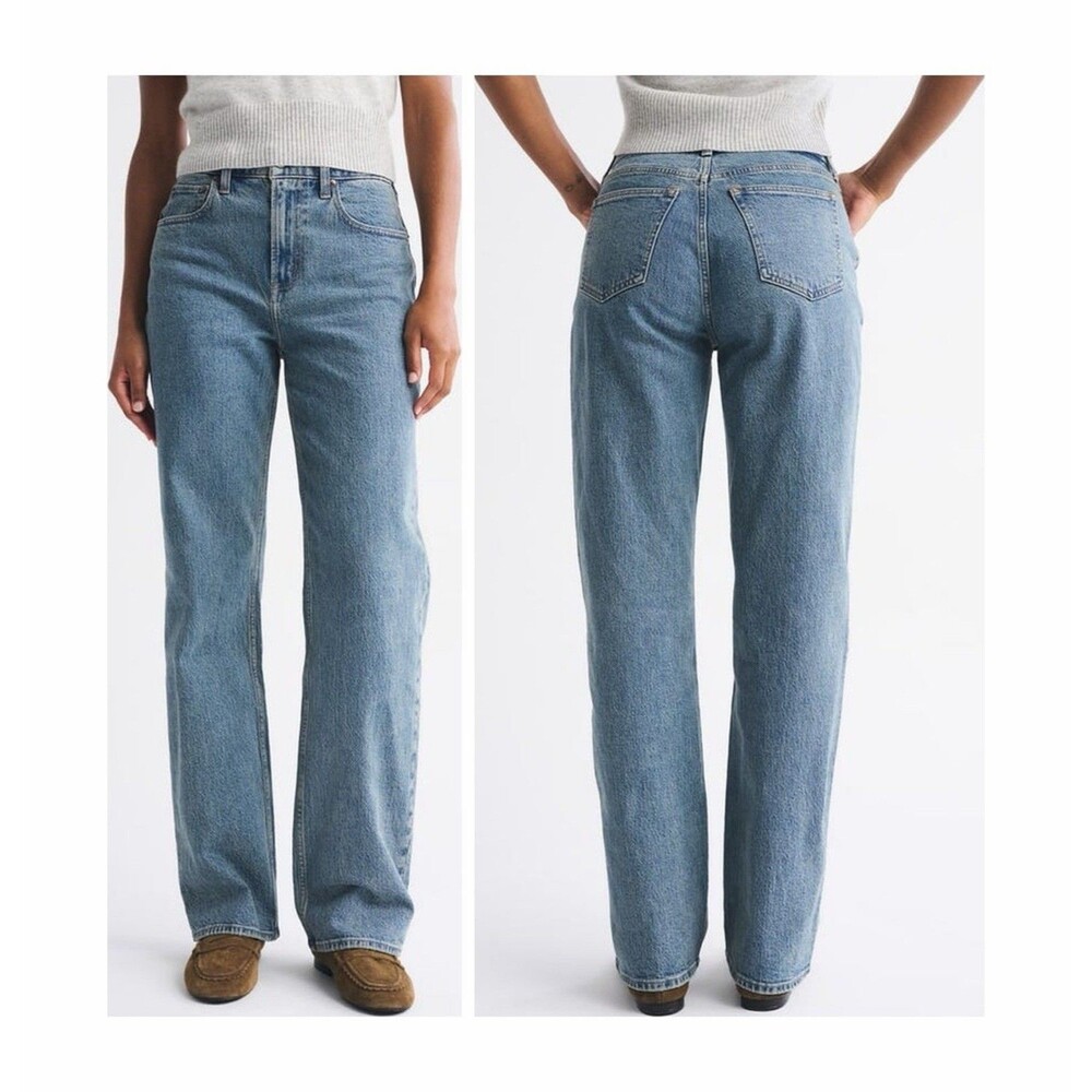 Abercrombie &Fitch Curve Love High Rise 90s Relaxed Jeans